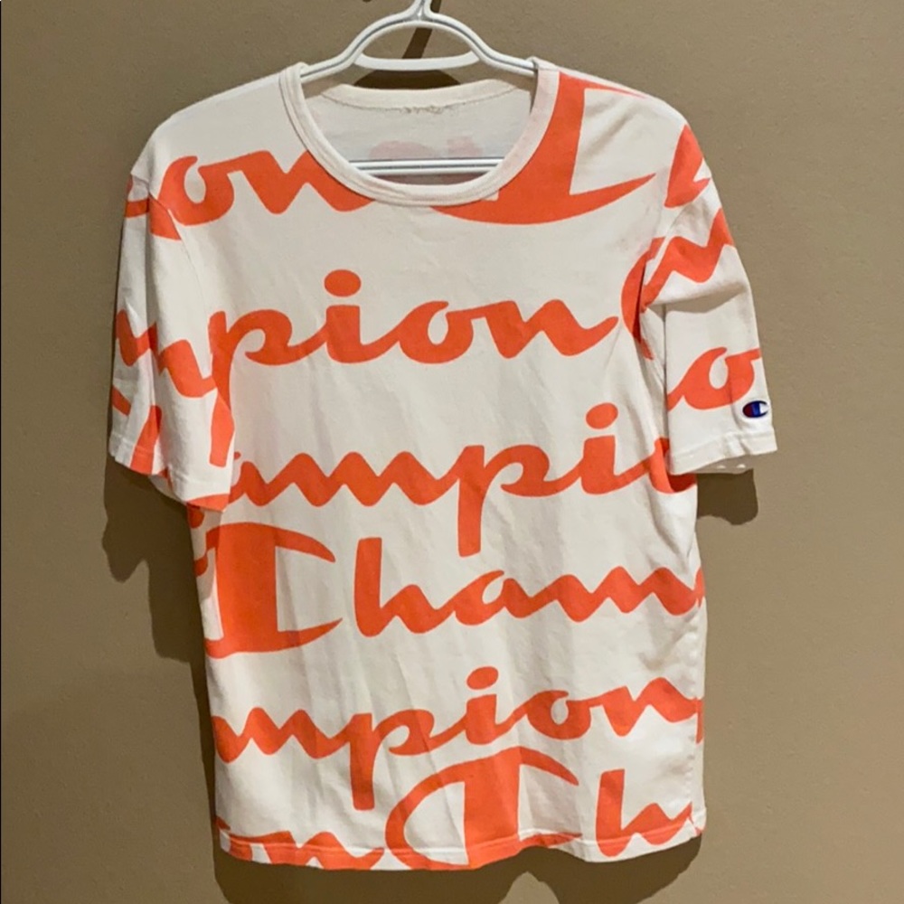 Champion T-shirt